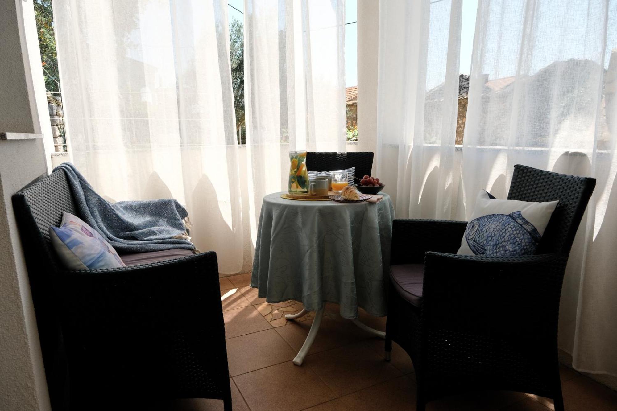 Apartmani Kate Crikvenica Bagian luar foto